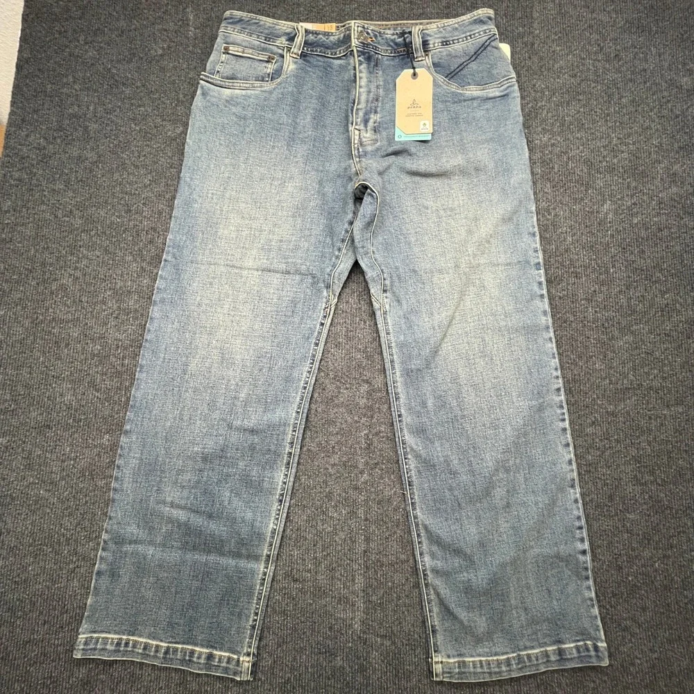 prAna Mens 36x30 Straight Leg Jeans NWT Medium Wash Blue Denim Outdoor Pants